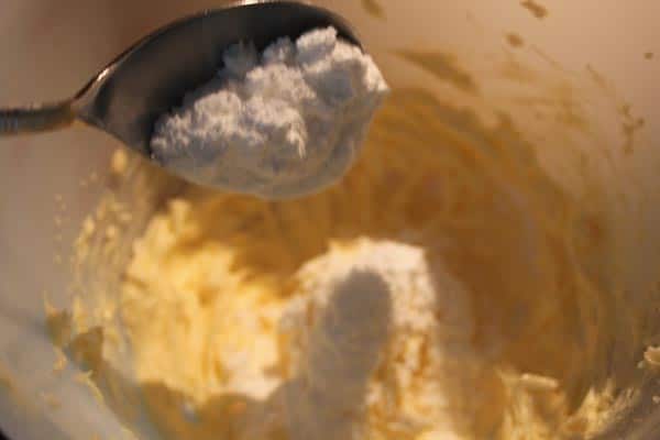 Cakies' Classic Buttercream Recipe - Step 4